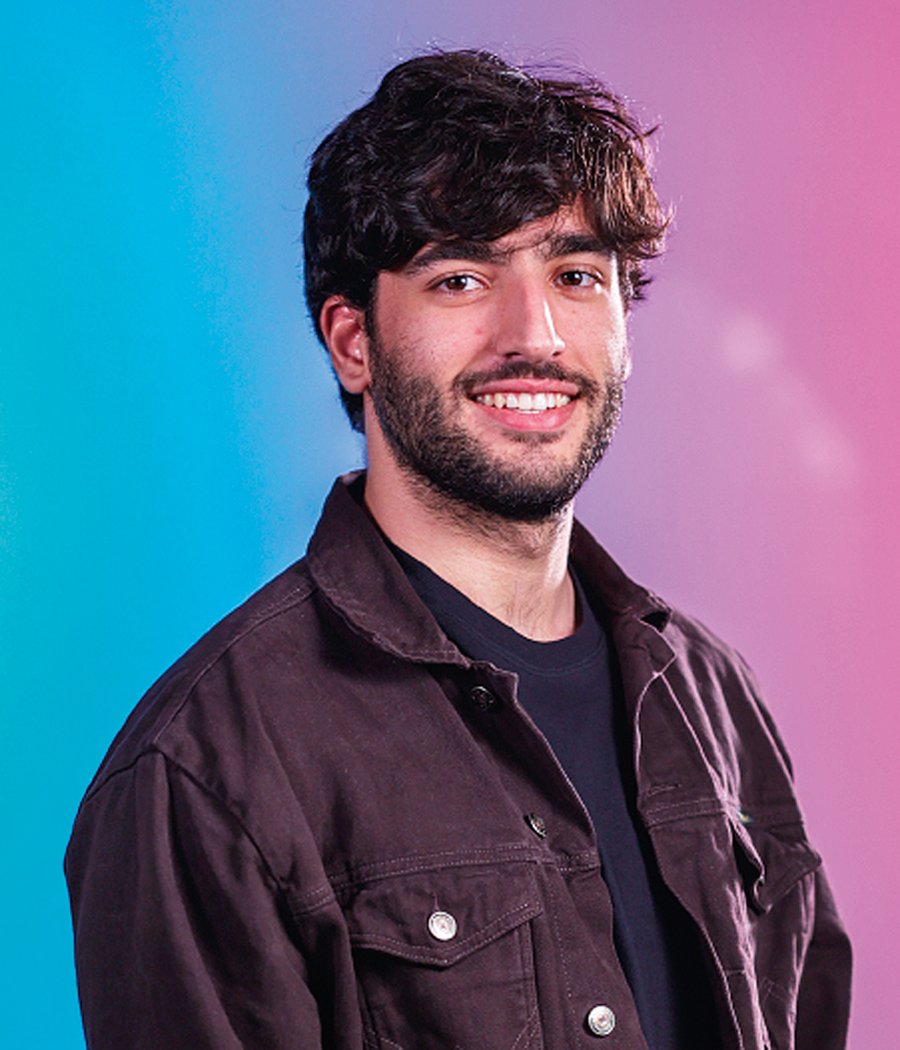 personagem-1—Fábio-Piemonte_o1.png PARA QUE ESPERAR? - Fábio, 24, do segundo ano de ciência da computação, já está empreendendo com um colega