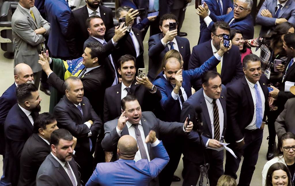 1(2)-53753690560_5bc03b3b9d_o.jpg VITÓRIA - A sessão da saidinha: votos contra a vontade do Palácio do Planalto