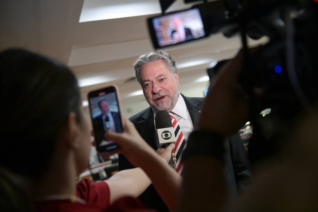 Copa América é janela para CBF falar com Conmebol de combate ao racismo