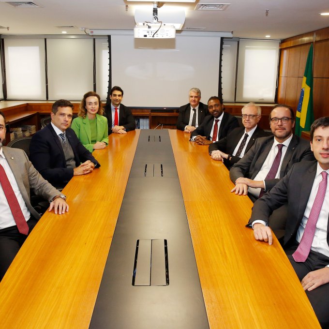 Como expectativas para Superquarta impactam o mercado nesta terça-feira