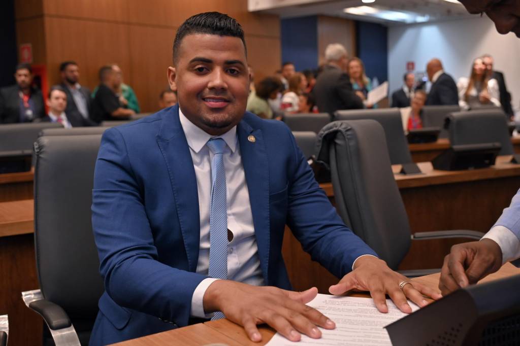 CPI do Crime Organizado aprova convocação de TH Joias e diretor da Meta