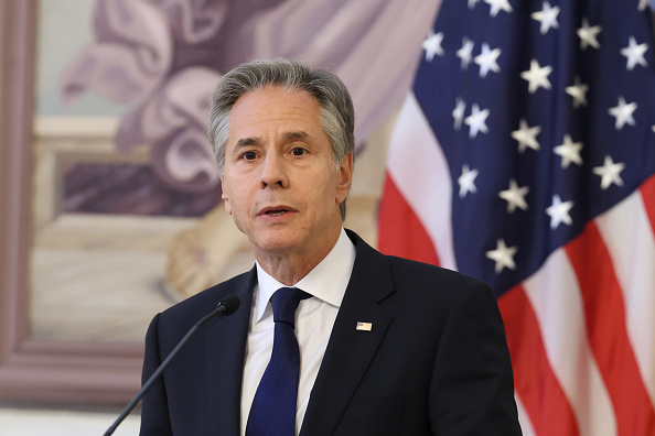 Secretário dos EUA viaja ao Oriente Médio para negociar trégua em Gaza