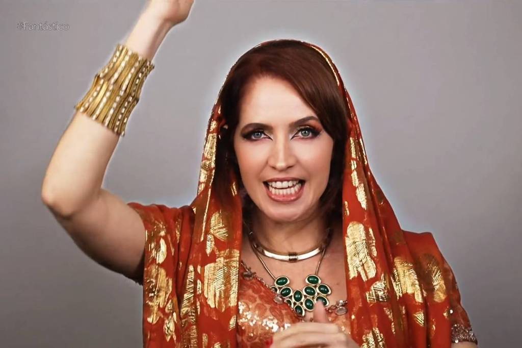 A apresentadora Poliana Abritta -