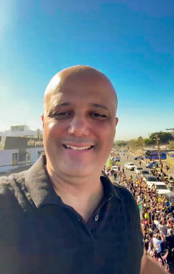 4 – MAJOR VITOR HUGO 2024 6 a frame.jpg Crédito: Instagram @majorvitorhugo - - - 19 jun 2024 Lindo demais https://www.instagram.com/reel/C8ZeWKrgxB3/