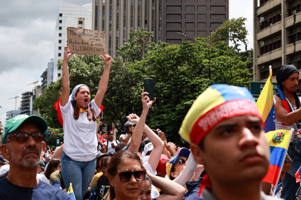 Opposition Suporters Protest Against The Re-Election Of Nicolas Maduro