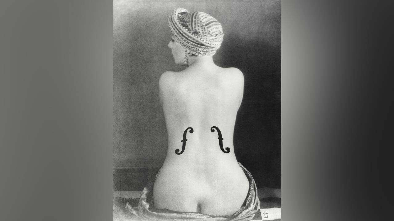 “Le Violon d'Ingres”: a fotografia de Man Ray tendo como modelo uma personagem da pá virada daquele tempo