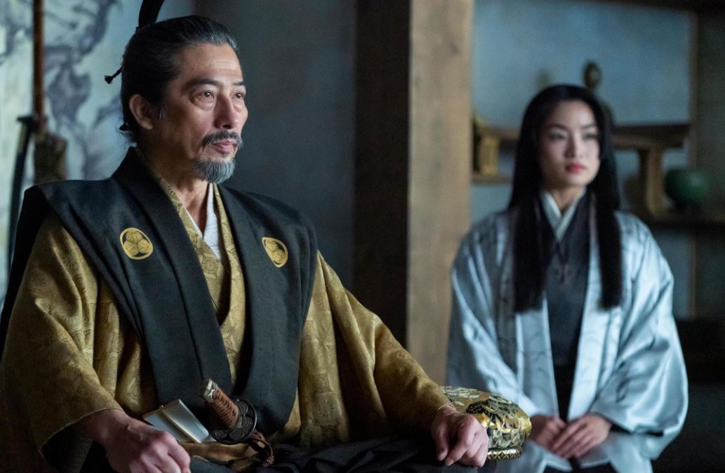 Hiroyuki Sanada e Anna Sawai em cena de Xógun: A Gloriosa Saga do Japão