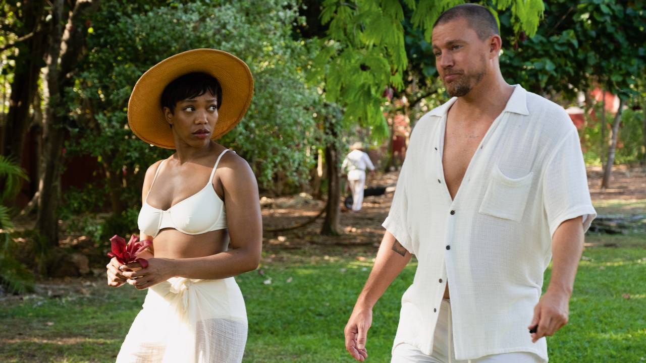 MISTÉRIO - Naomi e Tatum em cena: ilha de bilionário sedutor vai de lugar dos sonhos a pesadelo absoluto