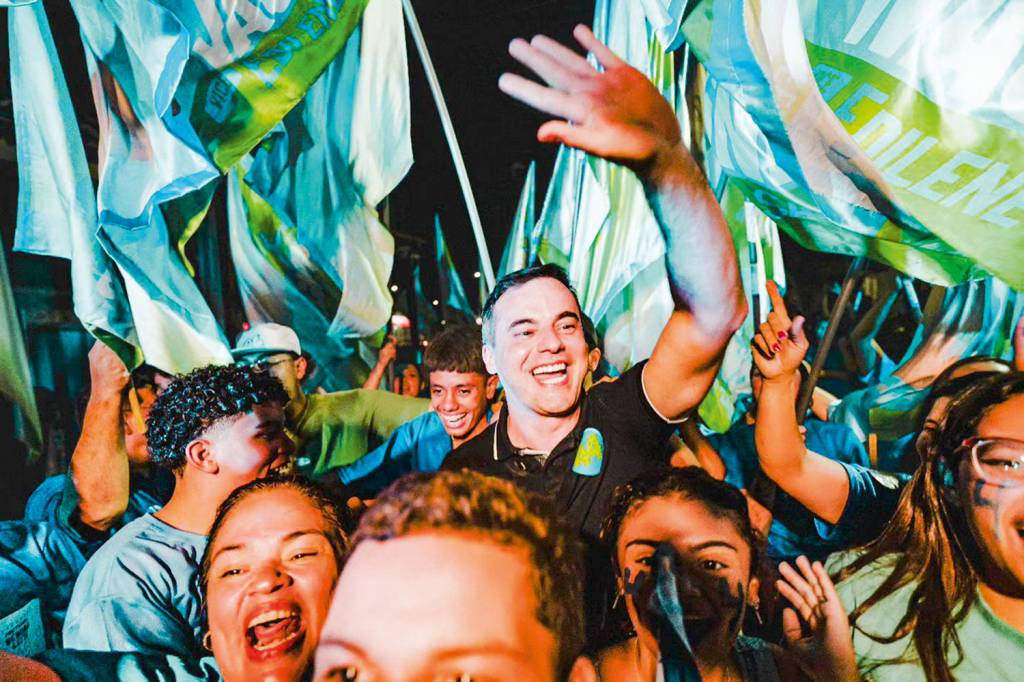 2D-(3)—-456635520_1208297020497062_2850084582765832290_n_1.jpg DISTÂNCIA - Capitão Wagner: apoio de Bolsonaro a ele ficou no passado