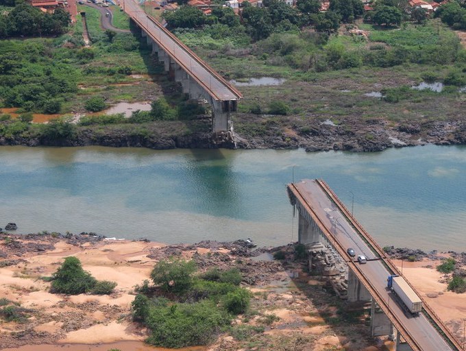 São retomadas buscas pelas vítimas do desabamento da ponte do Rio Tocantins