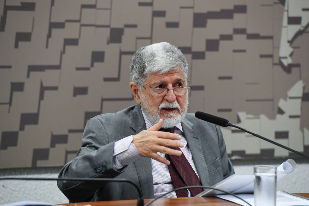 O “principal interesse” do Brasil com a Venezuela, segundo Celso Amorim