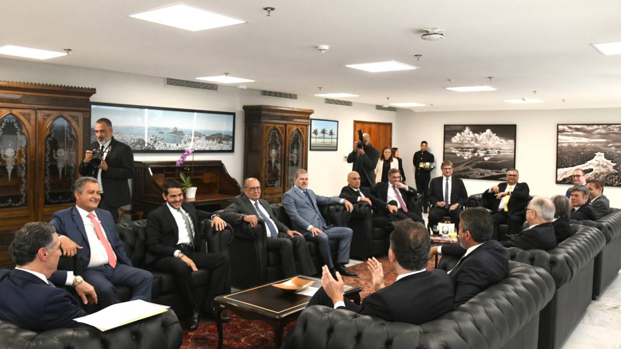 Reunião na presidência do Supremo Tribunal Federal nesta terça-feira