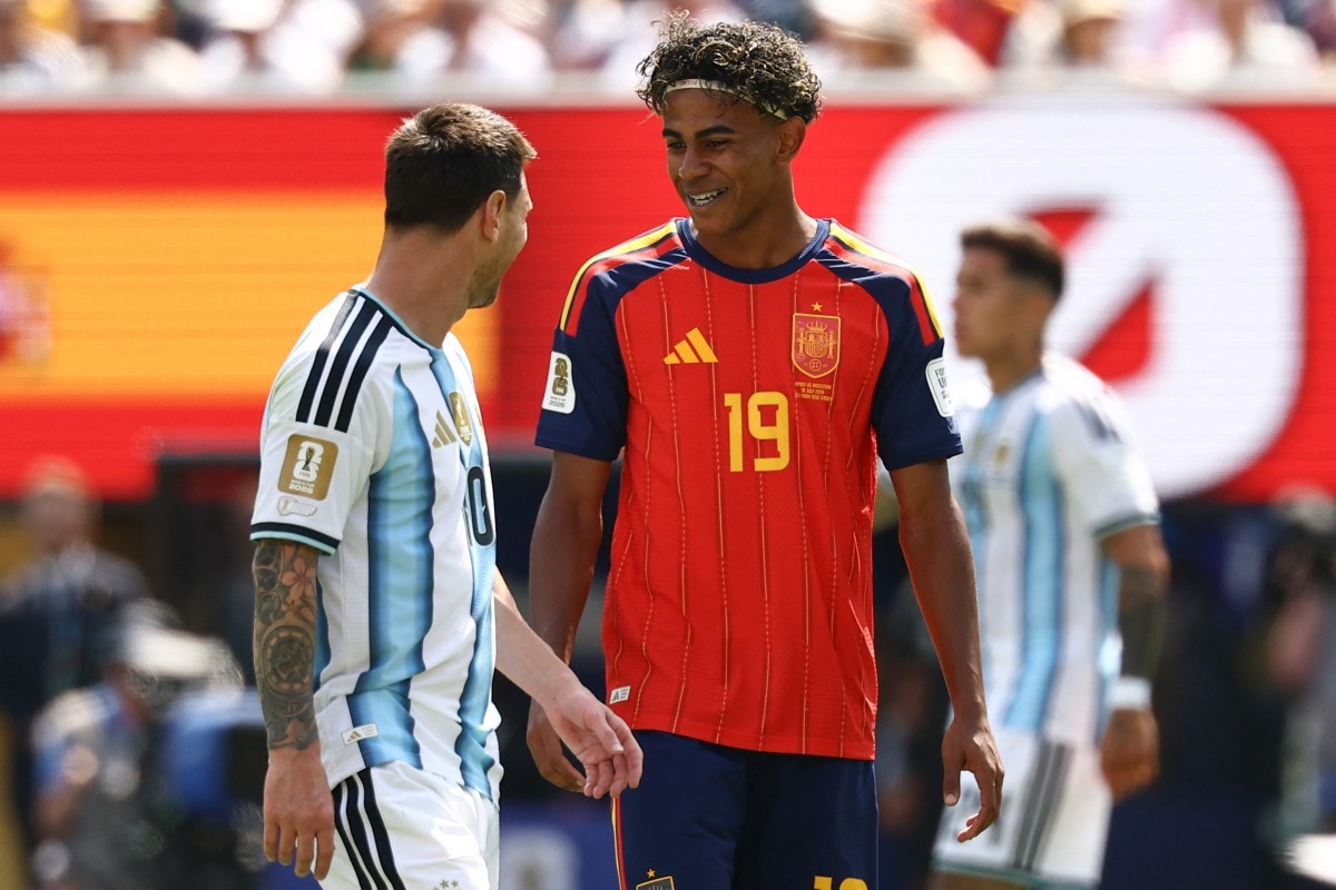 Espanha é mais incisiva, marca na prorrogação e é bicampeã mundial