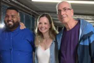 Ao lado da filha, Cunha percorre cidades do Rio em campanha e projeta volta à Câmara em 2026