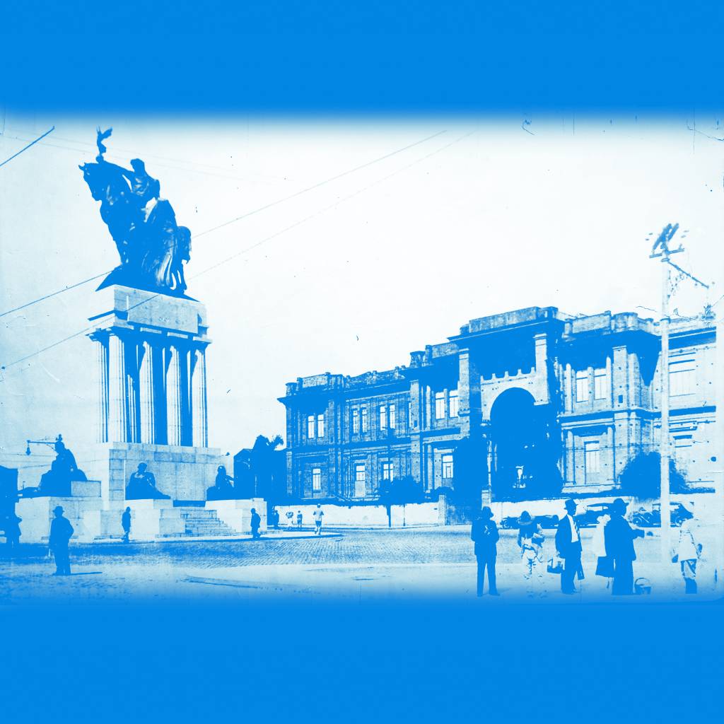 : Monumento Ramos de Azevedo em seu espaço original, a Avenida Tiradentes, em frente ao Liceu de Artes e Ofícios, hoje edifício que abriga a Pinacoteca do Estado - : Monumento Ramos de Azevedo em seu espaço original, a Avenida Tiradentes, em frente ao Liceu de Artes e Ofícios, hoje edifício que abriga a Pinacoteca do Estado -
