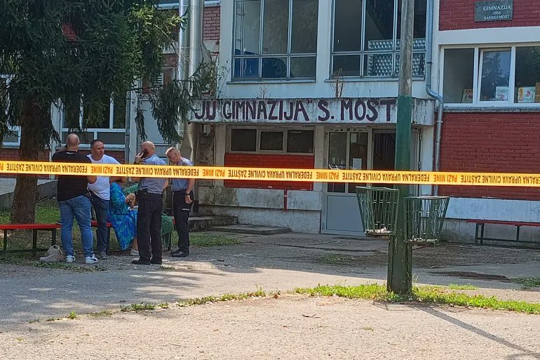 Ataque a tiros em escola na Bósnia deixa ao menos três mortos