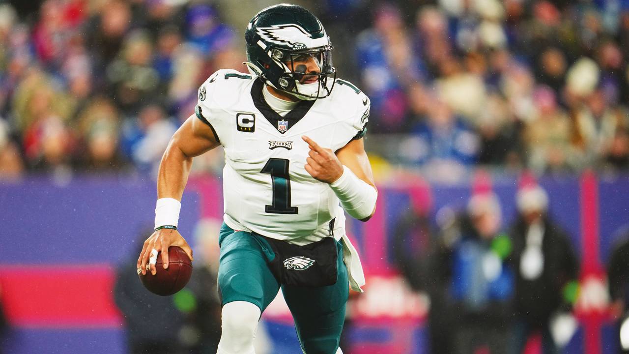 ALVIVERDE - Jalen Hurts, do Eagles: o quarterback estará em campo no Brasil
