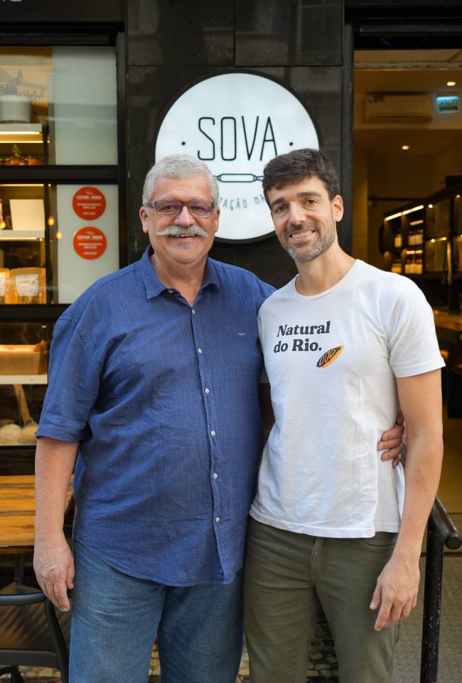 João e Marcelo Ferraz da Sova Fermentação Natural – João e Marcelo Ferraz da Sova Fermentação Natural –