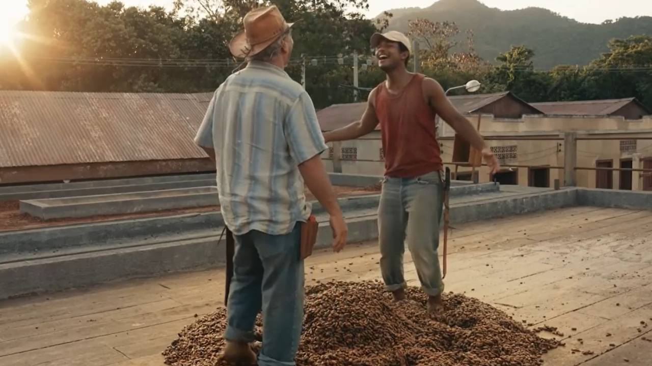 Cena da passagem de tempo em 'Renascer'