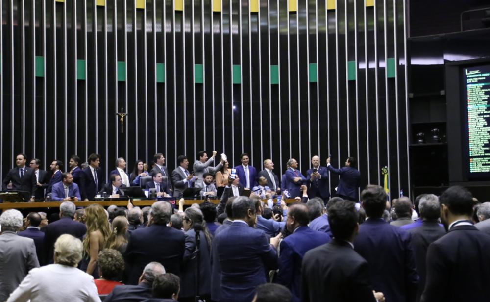 Congresso derruba mais uma tentativa de taxação e cria problema para Lula em 2026