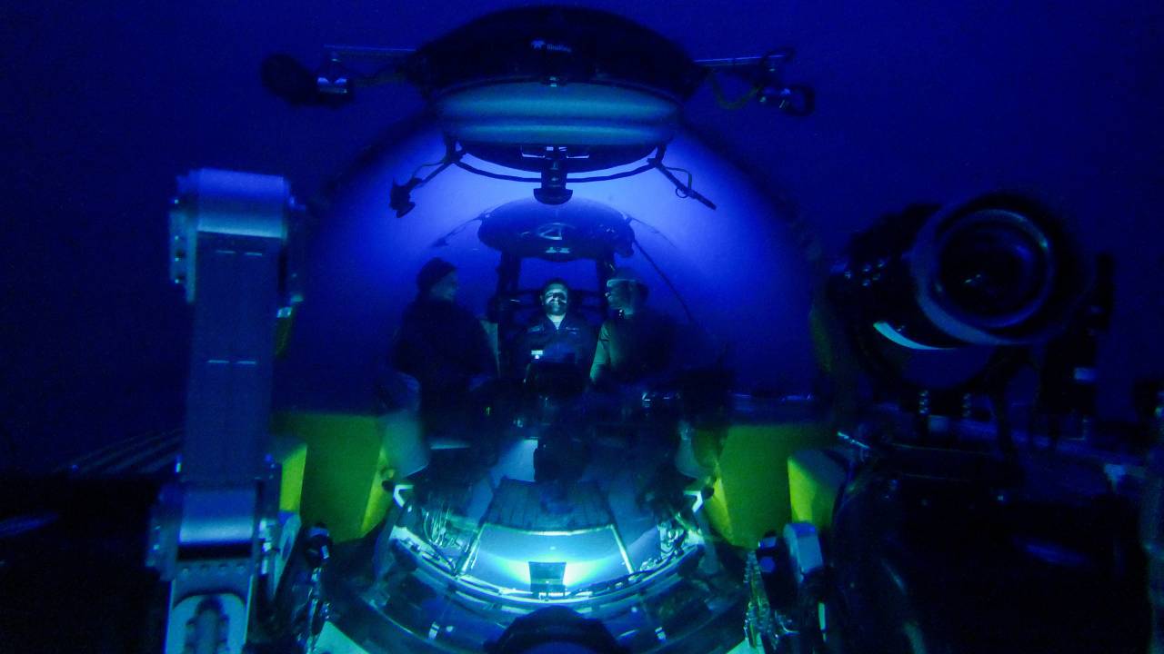 MINISSÉRIE - OceanXplorers: mario Tadinac, Dave Pollock, E David Reichert à bordo do submersível