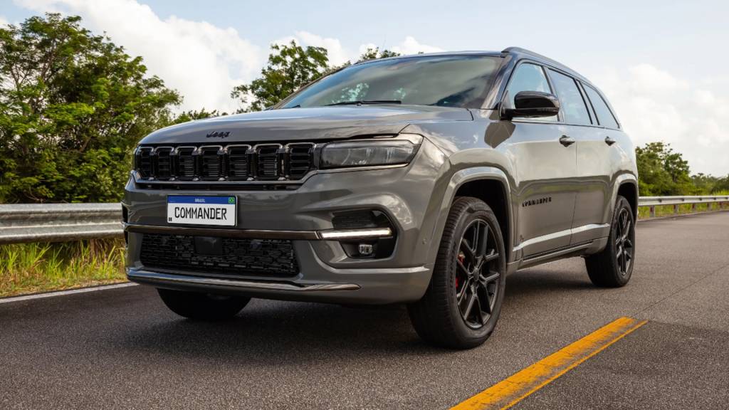 3—786789.png JEEP COMMANDER - Preço: 219 000 reais - Fabricado no Brasil, ganhou fatia relevante do mercado por ser mais acessível