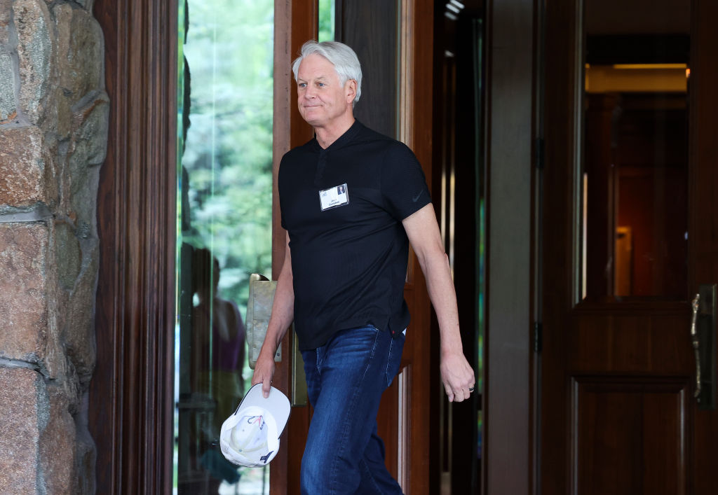 John Donahoe, CEO da Nike, deixará o cargo em outubro -