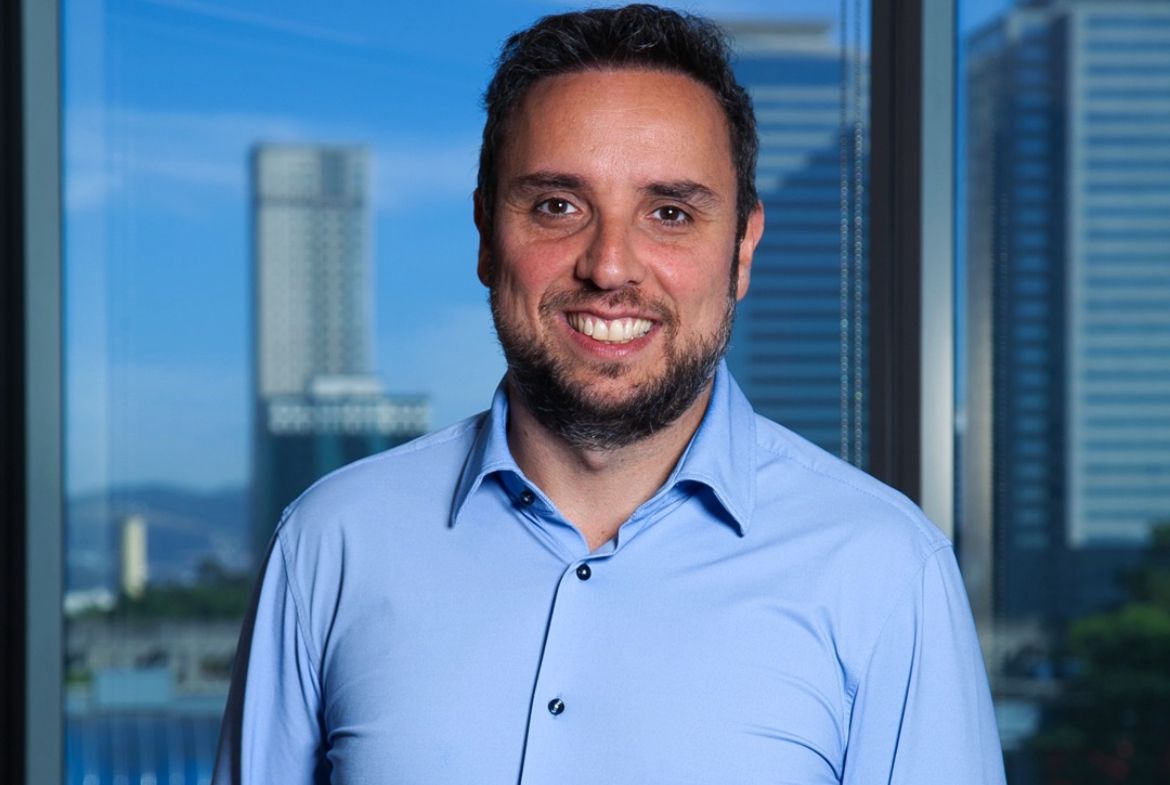 IA mostra uma face perigosa para fraudes no Brasil, diz CEO da ClearSale