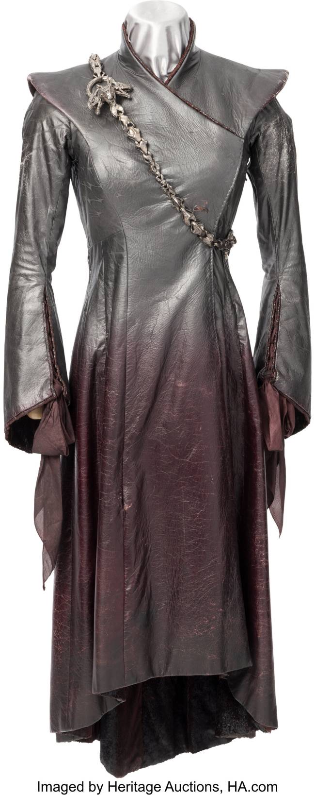vestido daenerys Roupa usada por Daenerys na oitava temporada de 'Game of Thrones'