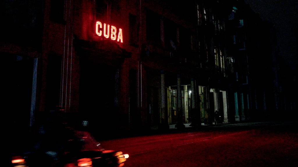 Novo apagão nacional em Cuba deixa mais de 10 milhões de pessoas no escuro