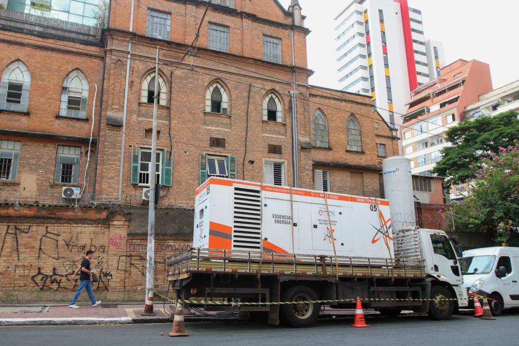 2—ENEL—SAO-PAULO-APAGAO—FALTA-ENERGIA-2024-3-d.jpg ESSENCIAL - Força extra na Santa Casa, em São Paulo: garantia de atendimento