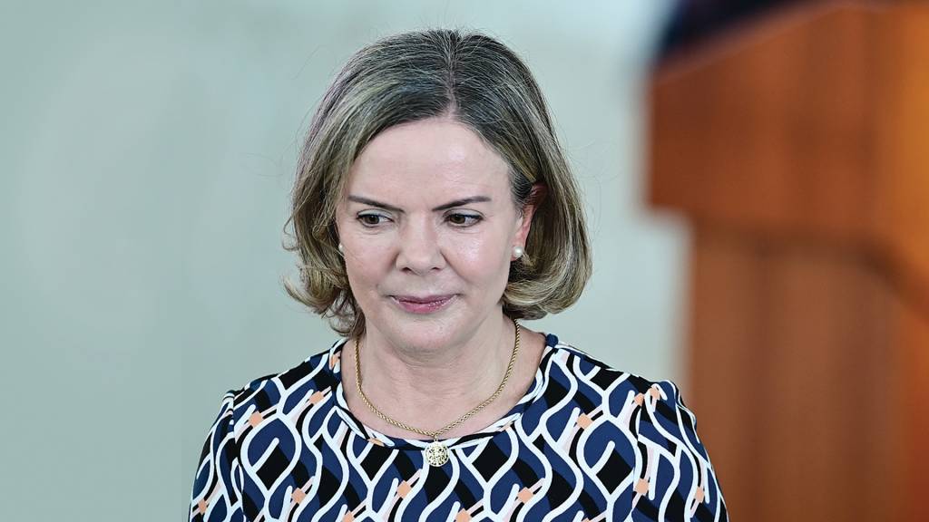 2461888_fotoarena FISSURA - Gleisi: para a presidente do PT, a culpa pelo fracasso é da “coalizão”