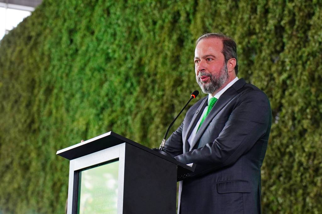 Alexandre Silveira é escalado por Lula para participar do Fórum de Davos