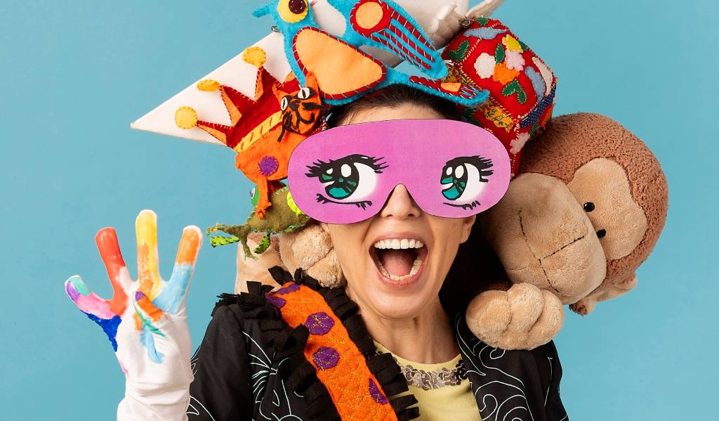 “Os pais têm muito a aprender com as crianças”, diz Adriana Calcanhotto