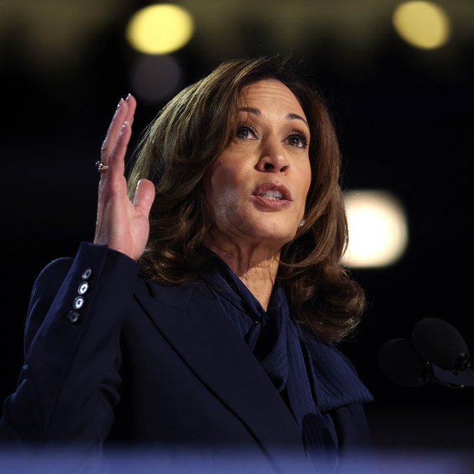 Kamala ensaia retorno político após derrota para Trump