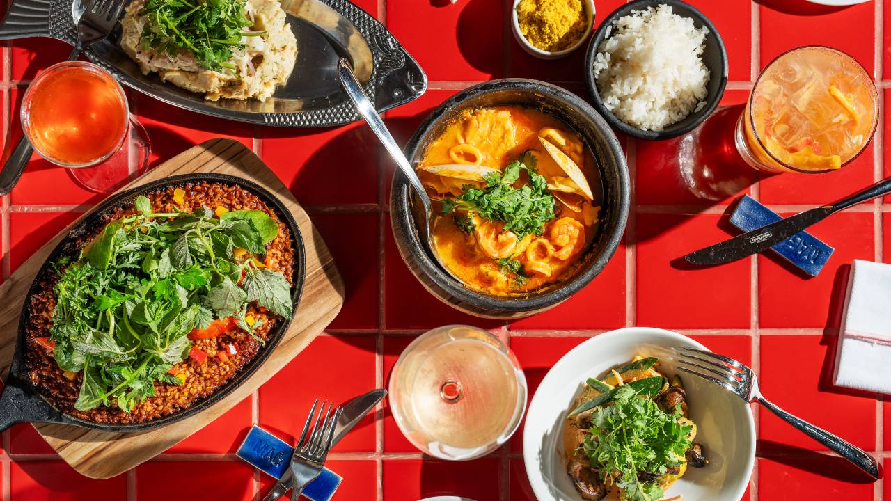 Restaurante Mag propõe mistura de referências gastronômicas no bairro do Bom Retiro