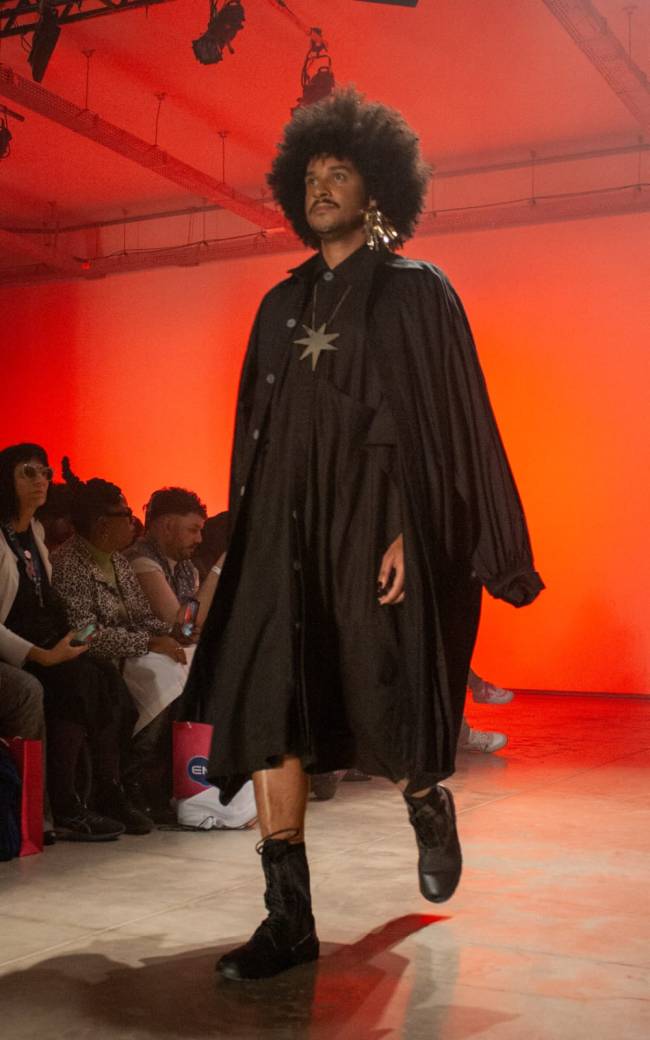 Isa Silva SPFW 9 Parceria com a Chandon aparece de forma discreta em alguns looks