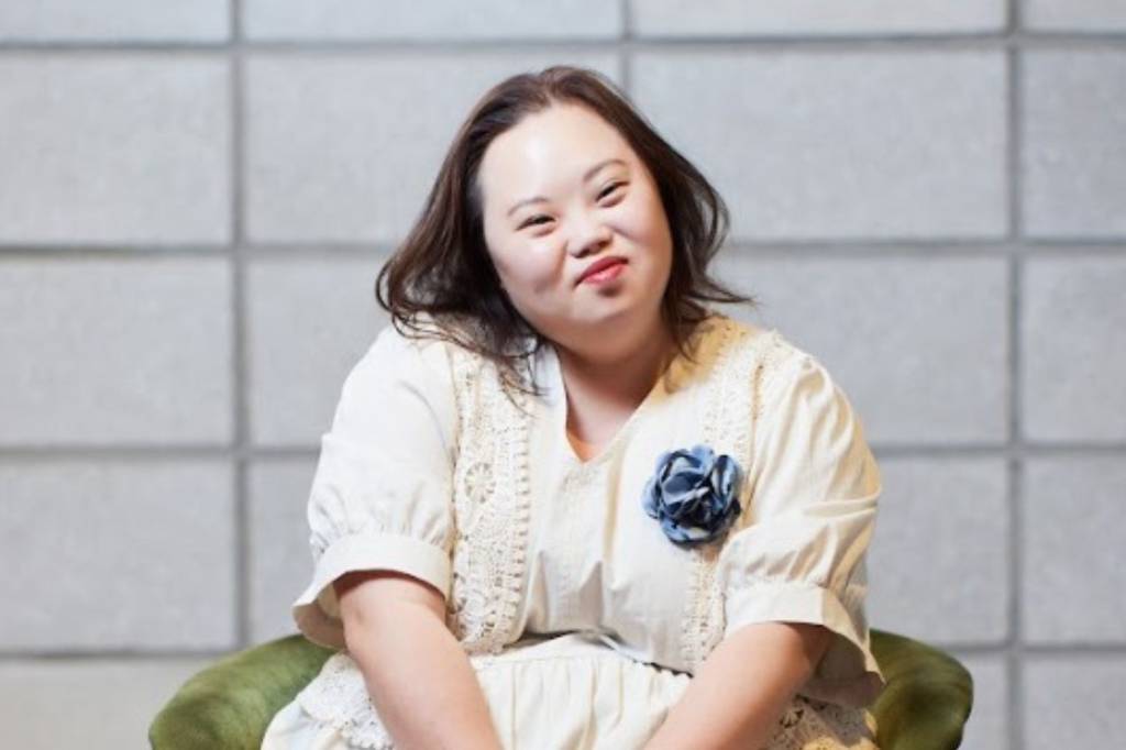 Atriz de K-drama da Netflix lança exposição de arte em São Paulo