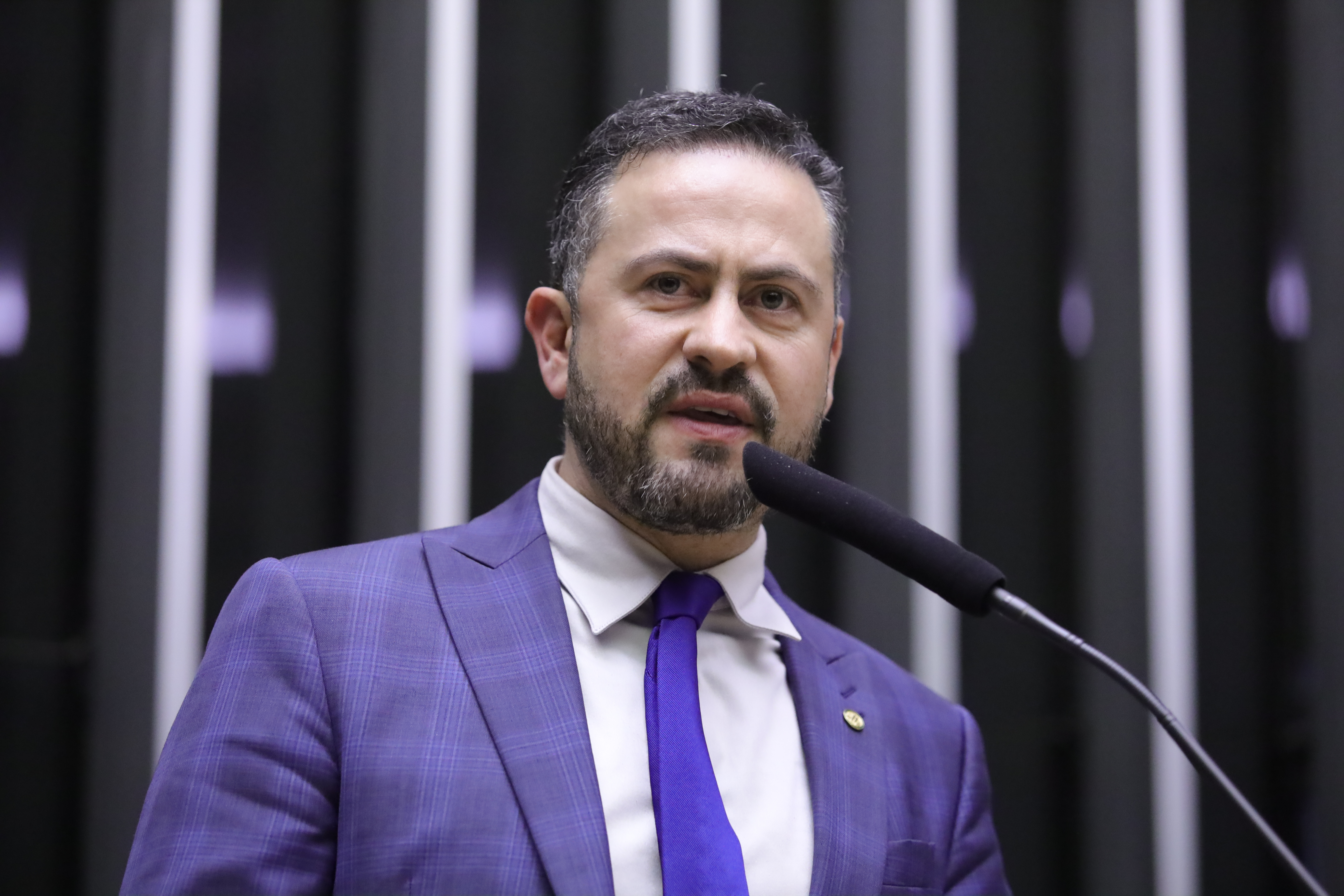 ‘Um erro’, diz deputado do PT sobre acordo por voto em PEC da Blindagem