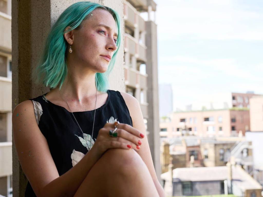 saoirse Saoirse Ronan no filme 'The Outrun' -