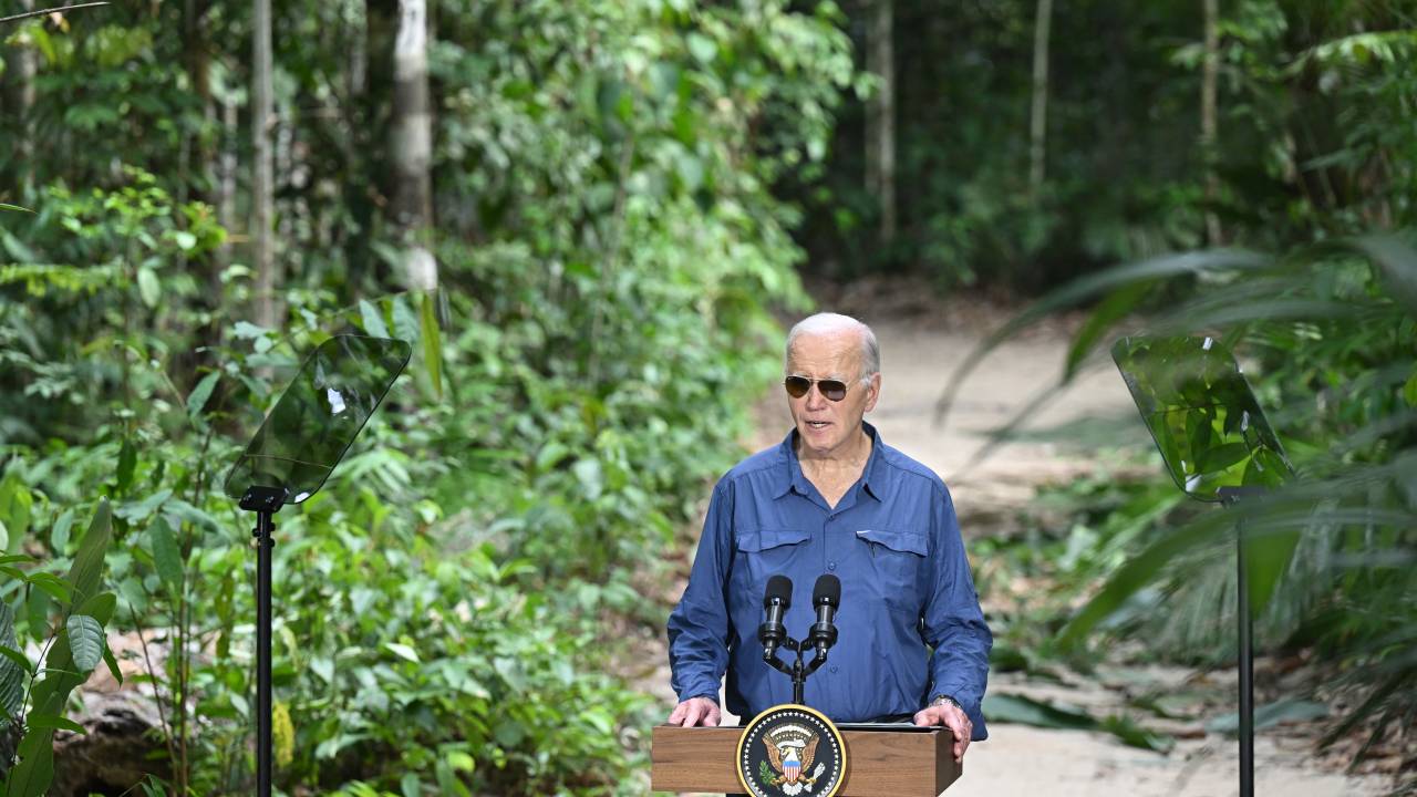 Joe Biden discursa no Museu da Amazônia, em Manaus: "Ninguém pode reverter a energia limpa"