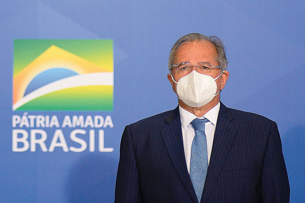 GettyImages-1233610215 MANOBRA - Paulo Guedes: o ex-ministro usou recursos do fundo para pagar dívidas