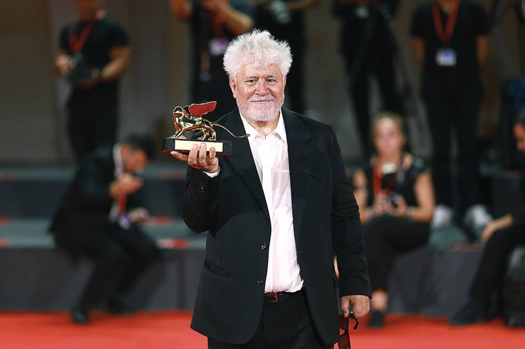 GettyImages-2170718177 RECONHECIMENTO - Almodóvar: filme premiado com o Leão de Ouro