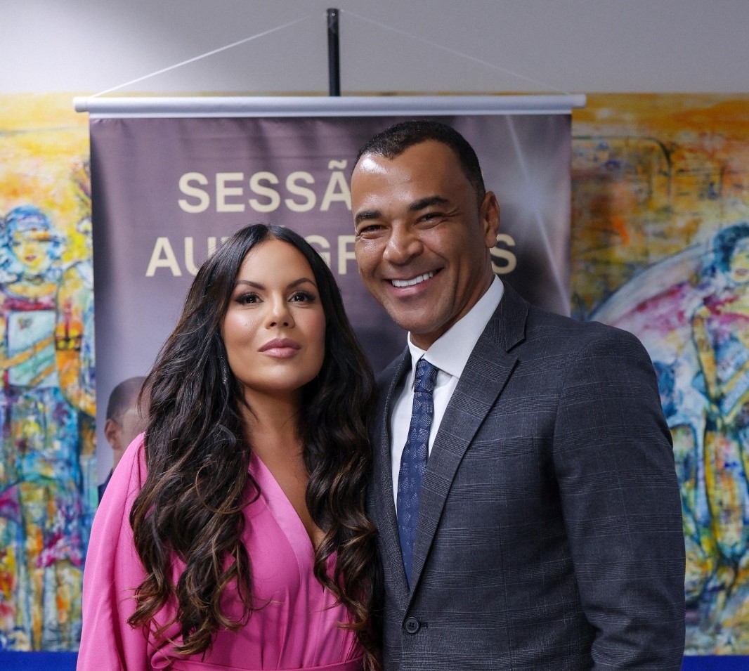 Mariah Morais, namorada de Cafu, lança livro sobre divórcio