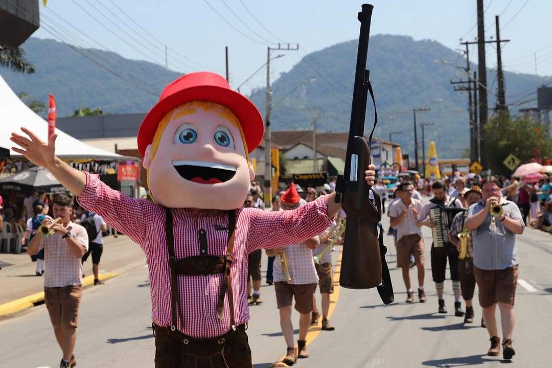 Mascote da Schützenfest, festa de atiradores de Jaraguá do Sul (SC)