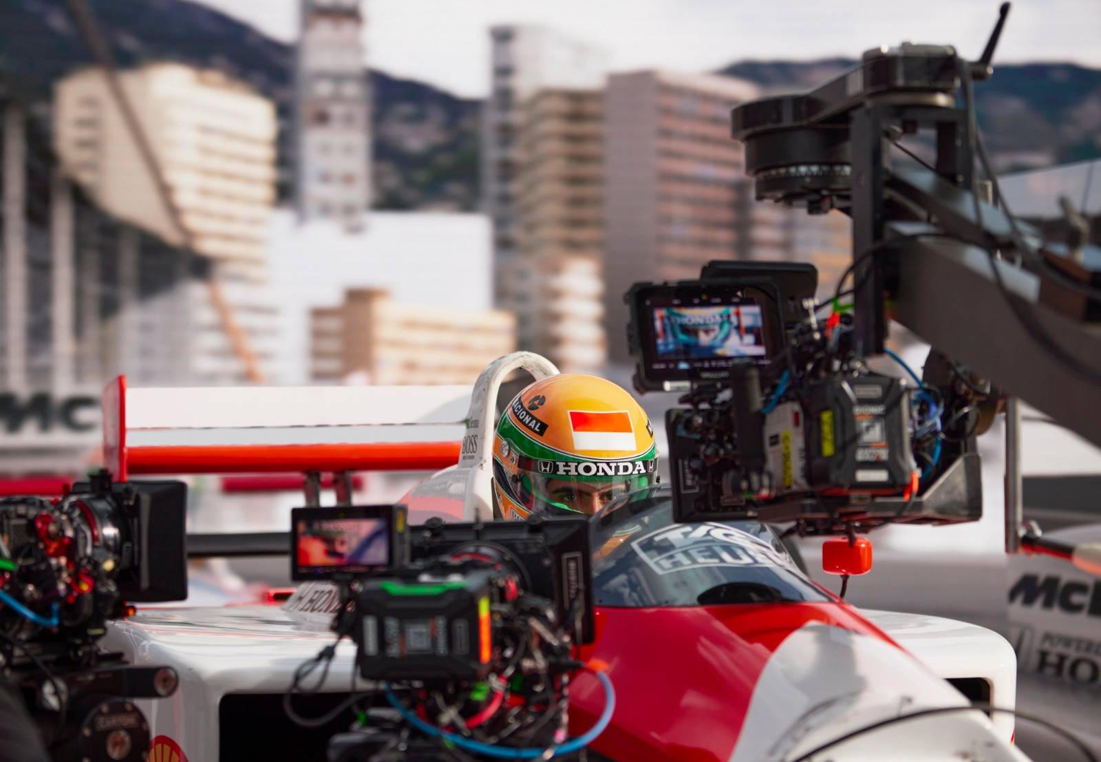 As impressionantes imagens dos bastidores de ‘Senna’