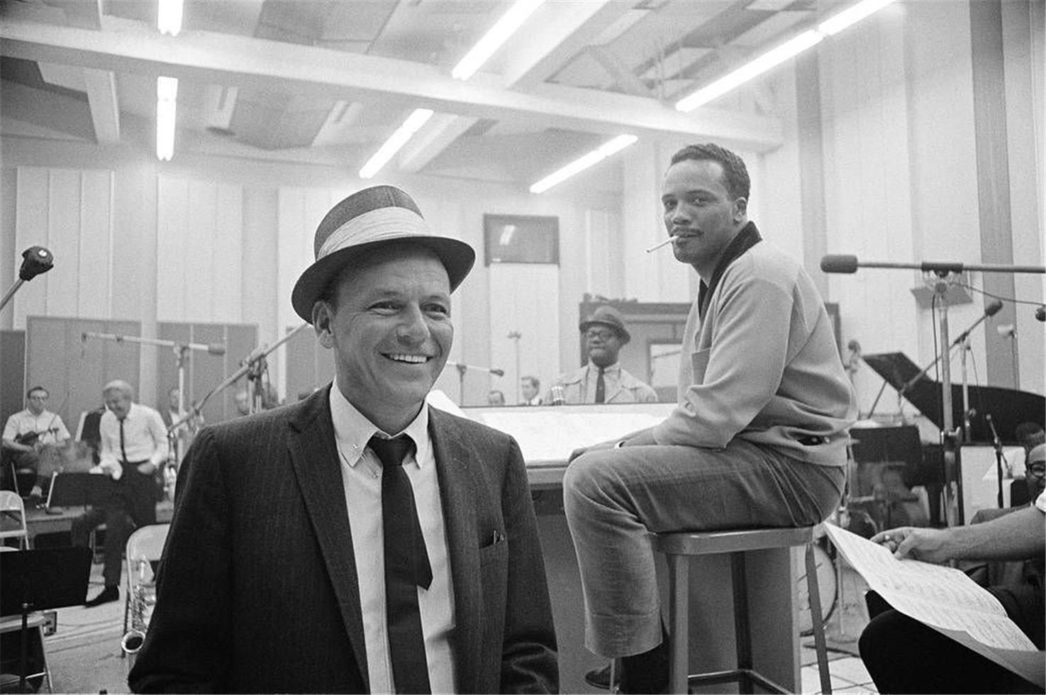 Como Quincy Jones se aliou a Frank Sinatra para combater o racismo nos EUA