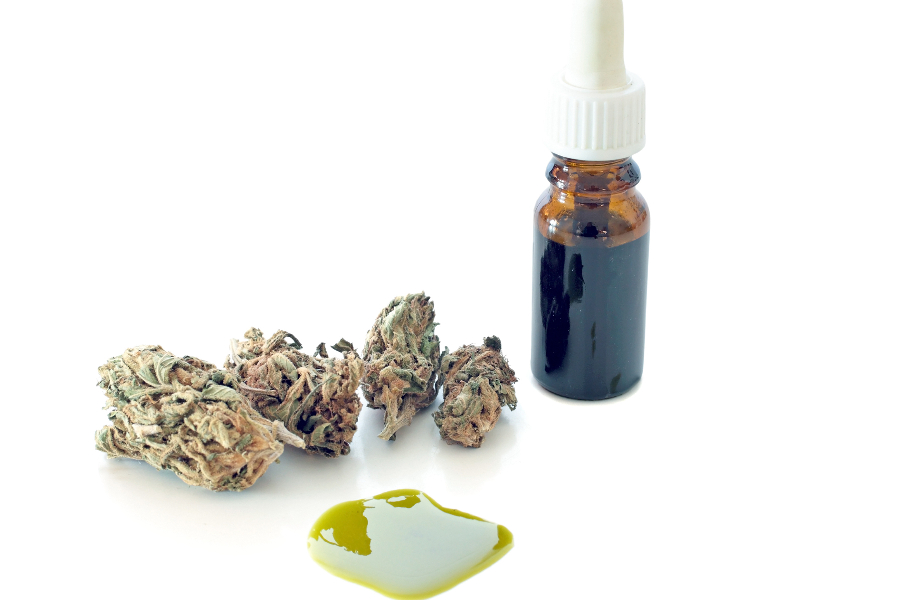Óleo de Canabidiol (CBD): medicamento à base de maconha é usado por 600 mil brasileiros