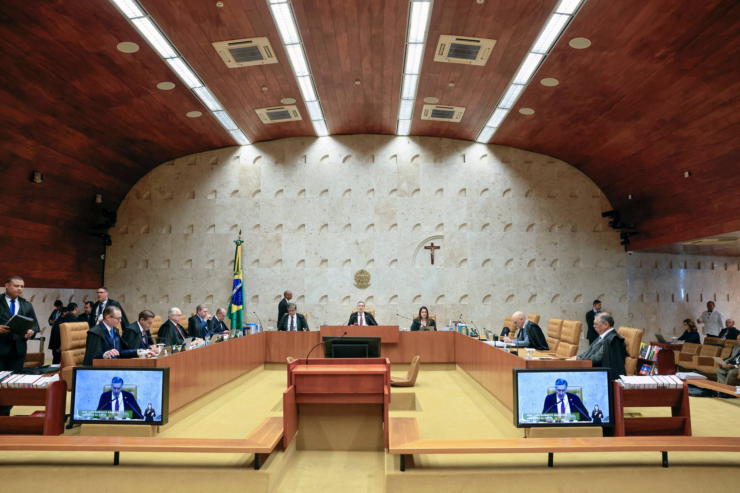 STF tenta conter sangria dos penduricalhos na folha do setor público