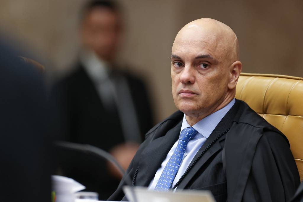 Empresa que processa Moraes nos EUA pode ser suspensa no Brasil
